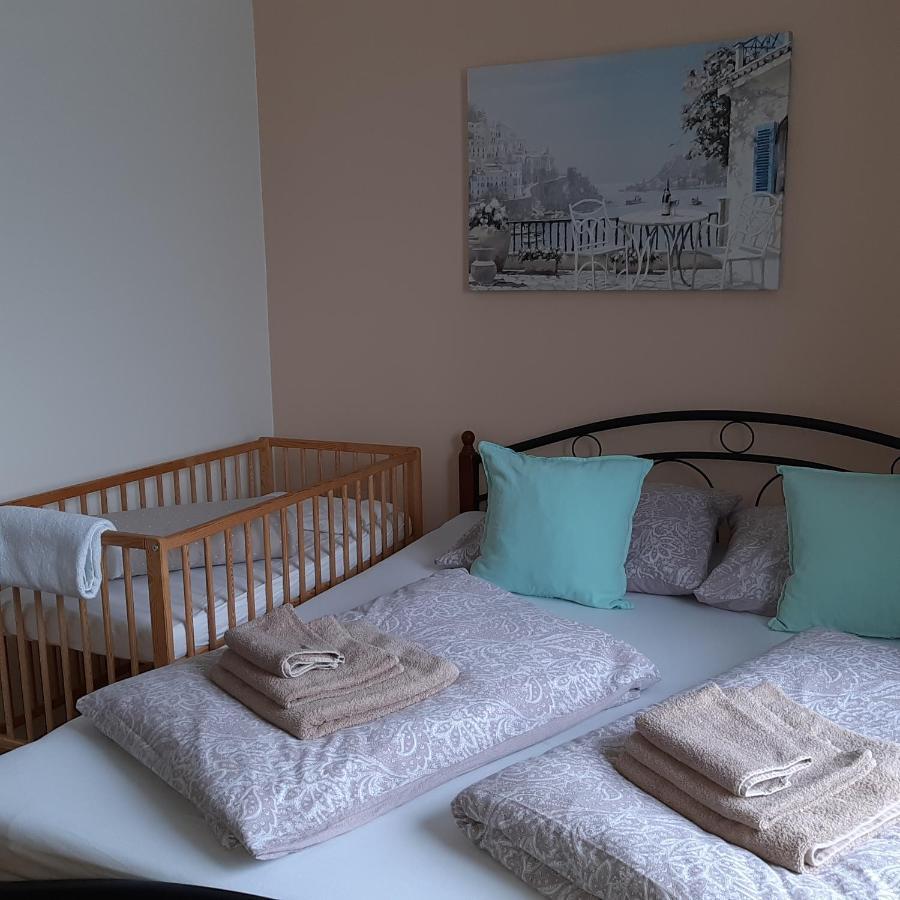Apartman U Javoru Варнсдорф Екстериор снимка